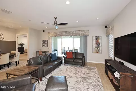 2048 E Park View Ln, Phoenix, AZ 85024 photo 8