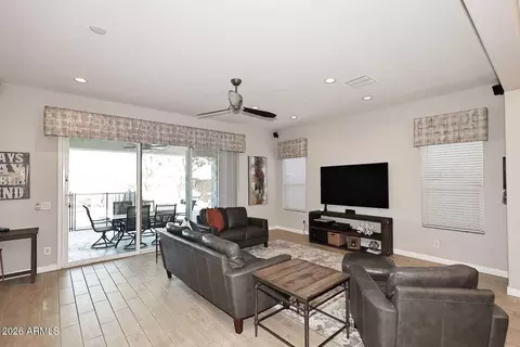 2048 E Park View Ln, Phoenix, AZ 85024 photo 7