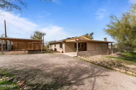 450 N Los Altos Dr, Wickenburg, AZ 85390