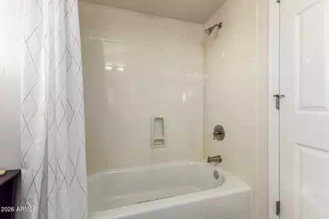 Bath - 4716 E Caldwell St #1, Phoenix, AZ 85044 photo 5 of 5