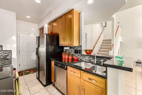 Kitchen - 4716 E Caldwell St #1, Phoenix, AZ 85044 photo 4 of 4