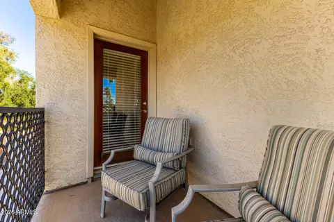 Exterior - 4716 E Caldwell St #1, Phoenix, AZ 85044 photo 4 of 14