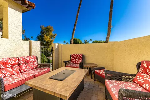 Exterior - 4716 E Caldwell St #1, Phoenix, AZ 85044 photo 3 of 14