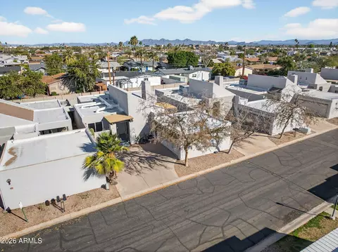 View/Area - 330 Embassy St, Tempe, AZ 85288 photo 4 of 11