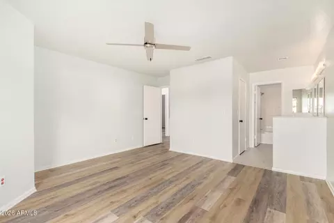 1710 E Greenway Cir, Phoenix, AZ 85042 photo 13