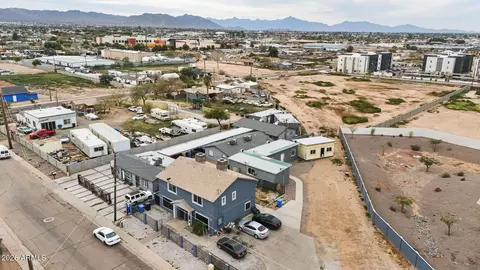View/Area - 4020 S 15th St, Phoenix, AZ 85040 photo 1 of 3