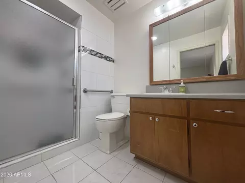 Bath - 4640 E Carol Ave, Mesa, AZ 85206 photo 1 of 4