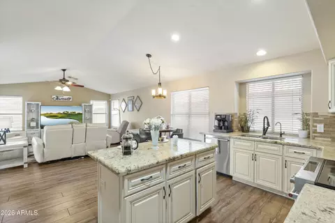 9560 W Ross Ave, Peoria, AZ 85382