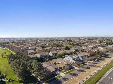 View/Area - 3831 E Weather Vane Rd, Gilbert, AZ 85296 photo 3 of 4