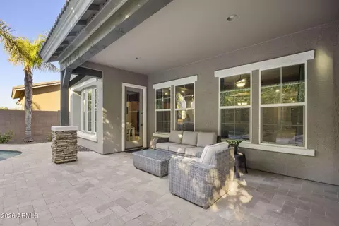 Exterior - 3831 E Weather Vane Rd, Gilbert, AZ 85296 photo 5 of 10