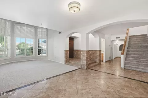 Living - 17002 S 34th Pl, Phoenix, AZ 85048 photo 3 of 4