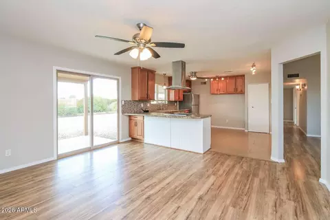 Living - 712 S 34th St, Mesa, AZ 85204 photo 2 of 8