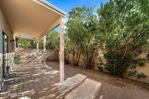 2723 E Schiliro Cir, Phoenix, AZ 85032 photo 14