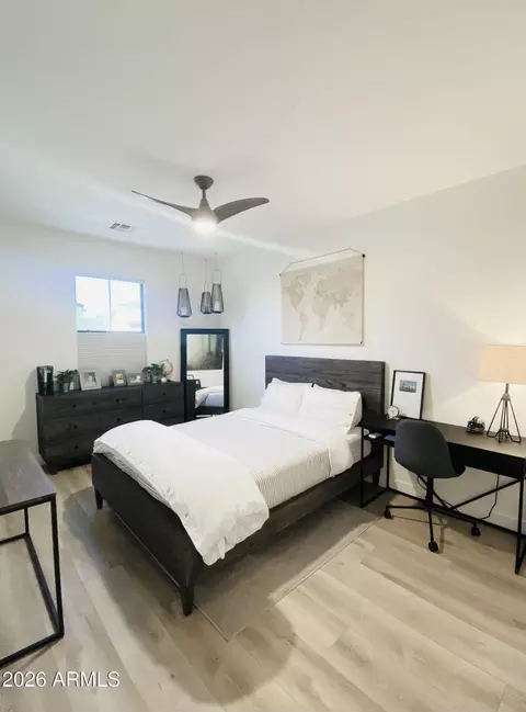Bedroom - 10431 E Natal Ave, Mesa, AZ 85209 photo 4 of 5