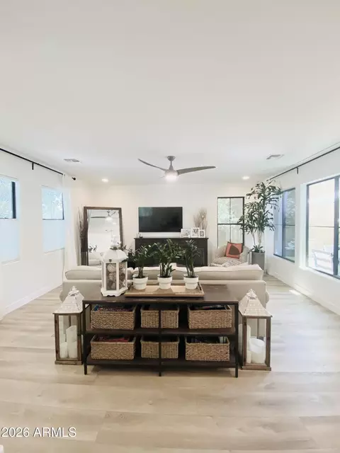 Living - 10431 E Natal Ave, Mesa, AZ 85209 photo 2 of 2