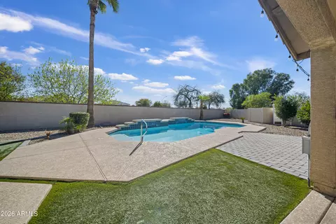 Exterior - 2821 E Morgan Ct, Gilbert, AZ 85295 photo 9 of 17