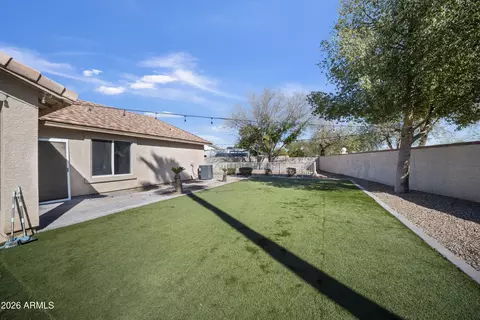 Exterior - 2821 E Morgan Ct, Gilbert, AZ 85295 photo 14 of 17