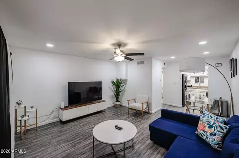 3002 N 70th St #135, Scottsdale, AZ 85251