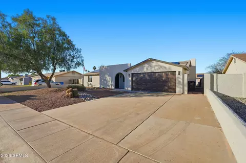 3640 E Crocus Dr, Phoenix, AZ 85032 photo 3
