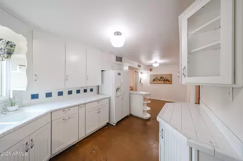 Kitchen - 3108 N 21st Pl, Phoenix, AZ 85016 photo 4 of 4