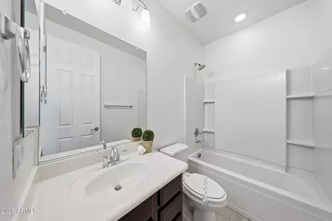 1696 E Bridgeport Pkwy, Gilbert, AZ 85295 photo 27