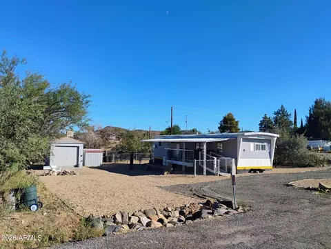 20877 E Deer Valley Ln, Mayer, AZ 86333