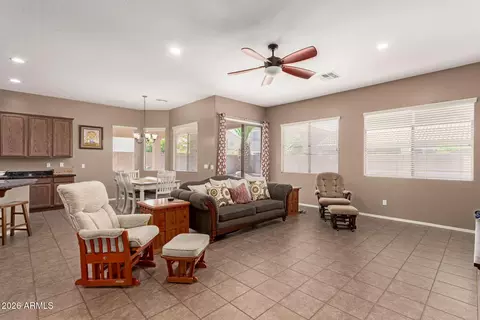 2945 E Clifton Ave, Gilbert, AZ 85295 photo 12