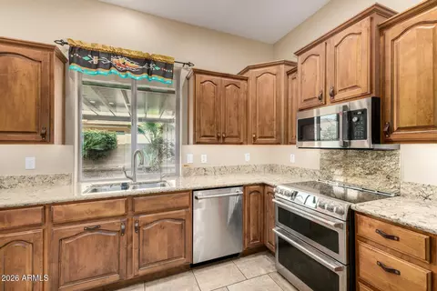 Kitchen - 11208 E Ocaso Ave, Mesa, AZ 85212 photo 3 of 3