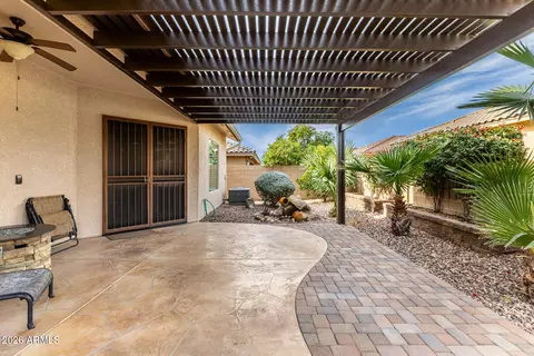 Exterior - 11208 E Ocaso Ave, Mesa, AZ 85212 photo 2 of 7