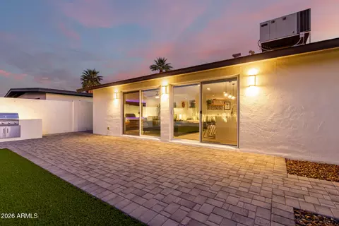 Exterior - 1232 E Broadmor Dr, Tempe, AZ 85282 photo 6 of 16