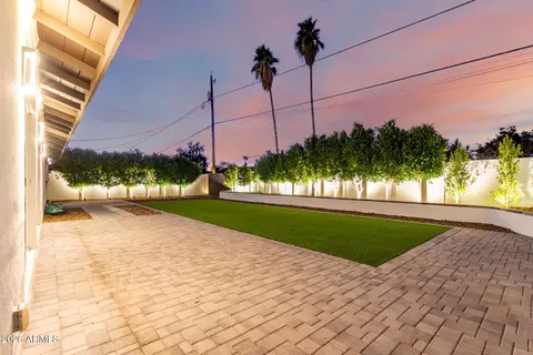 Exterior - 1232 E Broadmor Dr, Tempe, AZ 85282 photo 11 of 16