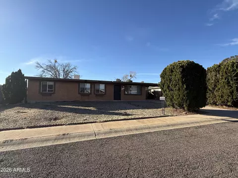 2048 Santa Rita Dr, Sierra Vista, AZ 85635