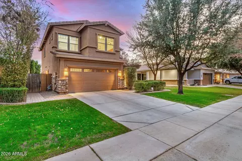 4245 E Washington Ct, Gilbert, AZ 85234 photo 2