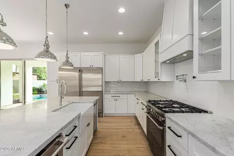 Kitchen - 4529 E Glenrosa Ave, Phoenix, AZ 85018 photo 1 of 4
