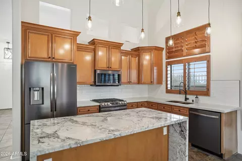 6832 E Pearl St, Mesa, AZ 85207