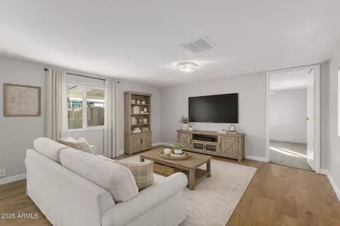 15431 N 16th Dr, Phoenix, AZ 85023