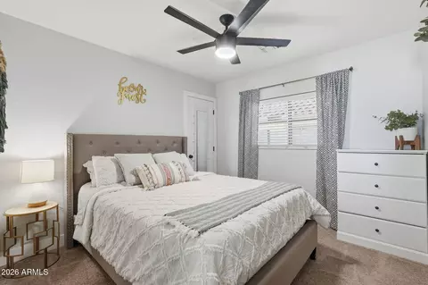 Bedroom - 8550 E Lakeview Ave, Mesa, AZ 85209 photo 4 of 4