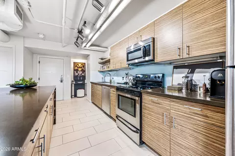 Kitchen - 535 W Thomas Rd #407, Phoenix, AZ 85013 photo 3 of 4