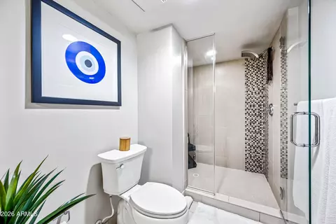 Bath - 535 W Thomas Rd #407, Phoenix, AZ 85013 photo 3 of 3