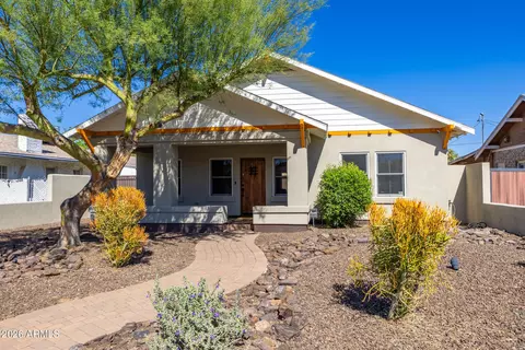 2517 N 8th St, Phoenix, AZ 85006