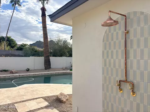 Exterior - 3131 E Las Rocas Dr, Phoenix, AZ 85028 photo 3 of 3