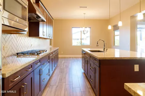 10112 E Cintron Dr, Mesa, AZ 85212