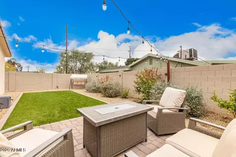 Exterior - 2647 E Contention Mine Rd, Phoenix, AZ 85032 photo 7 of 7