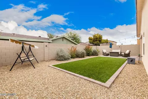 Exterior - 2647 E Contention Mine Rd, Phoenix, AZ 85032 photo 3 of 7