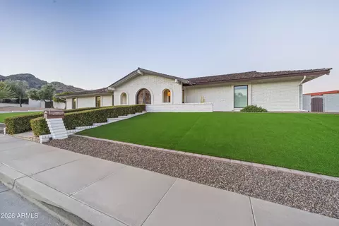 2404 E Mountain View Rd, Phoenix, AZ 85028 photo 4