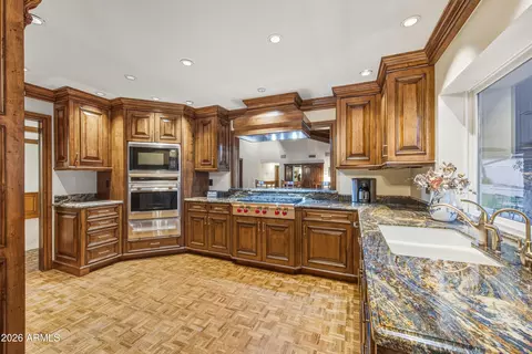 2404 E Mountain View Rd, Phoenix, AZ 85028 photo 14