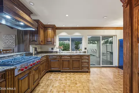 2404 E Mountain View Rd, Phoenix, AZ 85028 photo 13