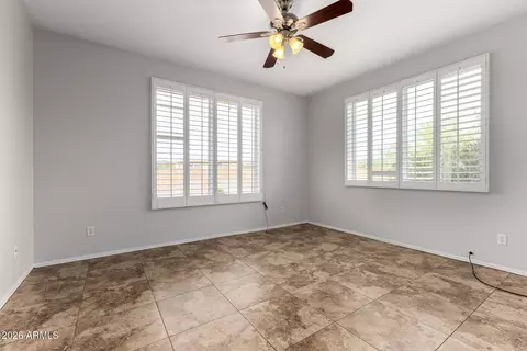 Living - 402 E Blue Eagle Ln, Phoenix, AZ 85086 photo 9 of 9