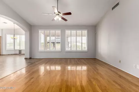 Living - 402 E Blue Eagle Ln, Phoenix, AZ 85086 photo 5 of 9