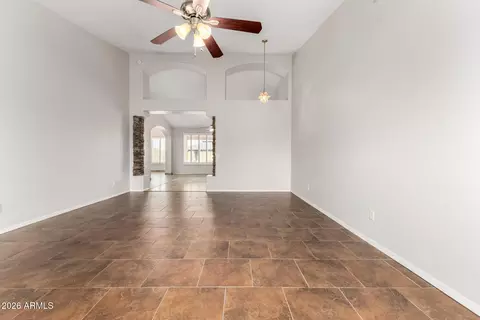 Living - 402 E Blue Eagle Ln, Phoenix, AZ 85086 photo 3 of 9